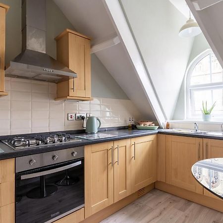 Stowaways Loft Lägenhet Whitby Exteriör bild