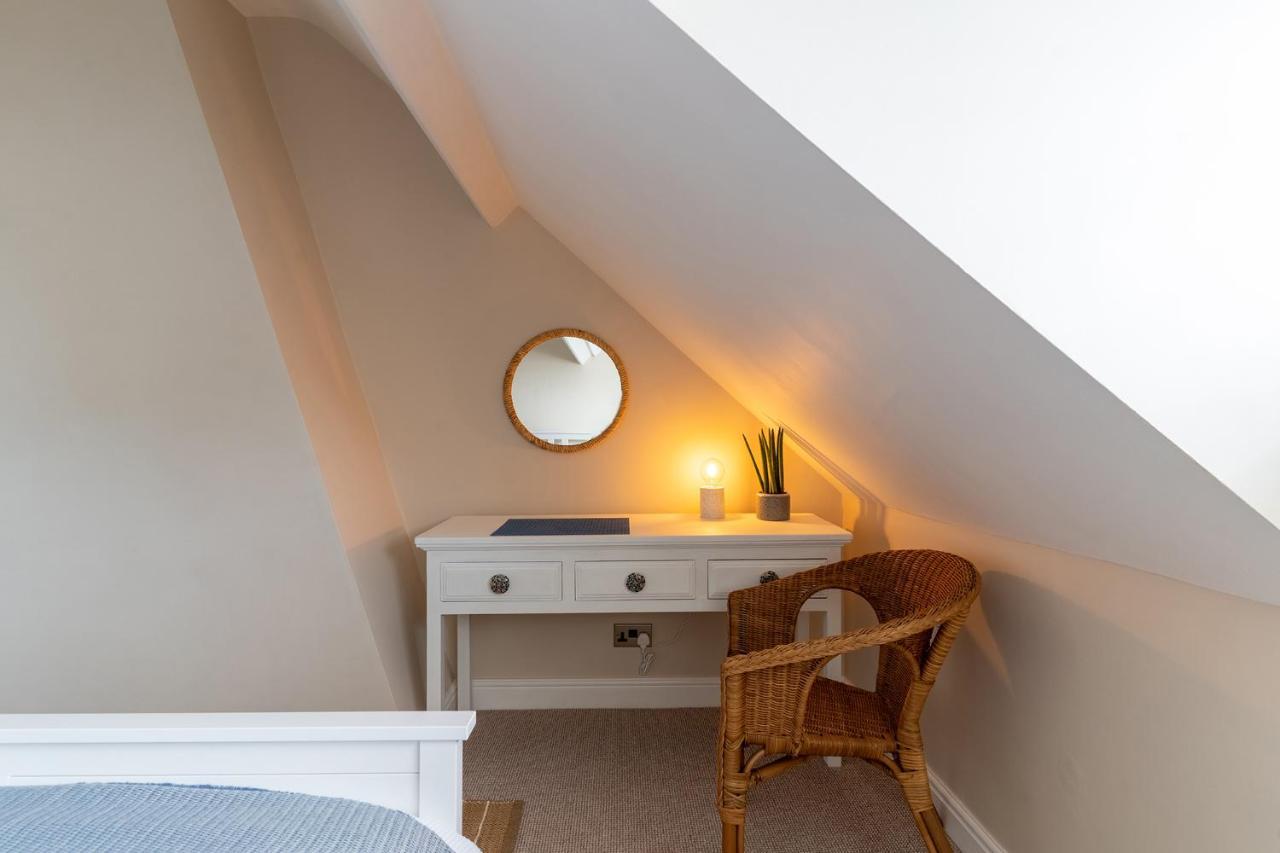 Stowaways Loft Lägenhet Whitby Exteriör bild